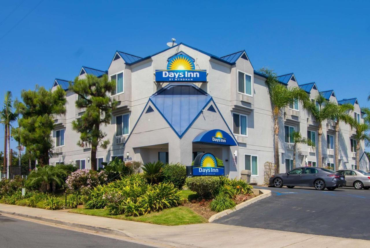 Days Inn By Wyndham Carlsbad Esterno foto