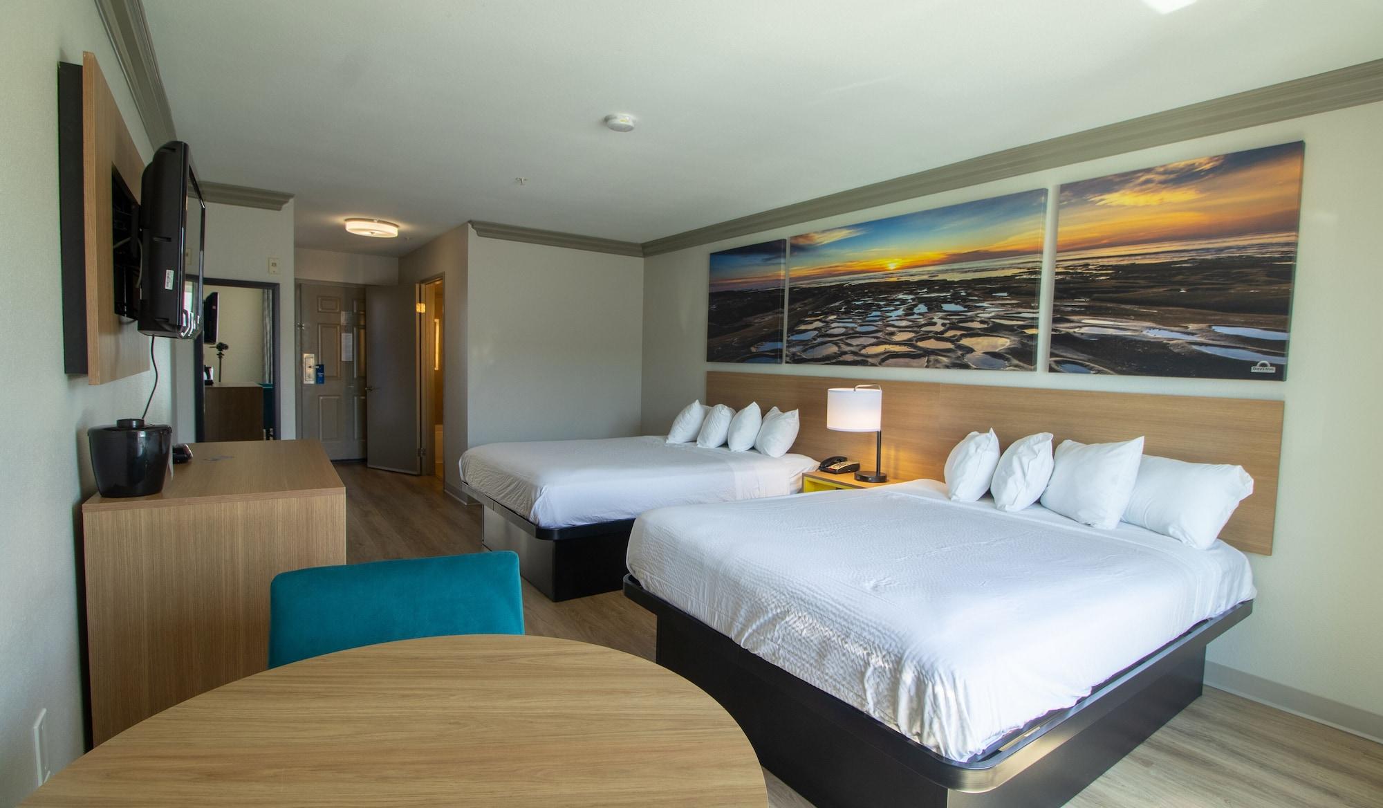 Days Inn By Wyndham Carlsbad Esterno foto